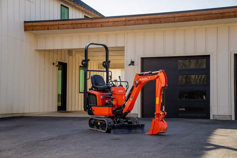 <span style="font-size: 0.7em; color: #b8b8b8">Rent a </span><br>Kubota K008-3 <br><span style="font-size: 0.7em; color: #b8b8b8"">1-Ton Mini-Excavator <br>in Ottawa