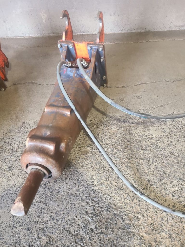 Kubota KXB860 Hydraulic Breaker
