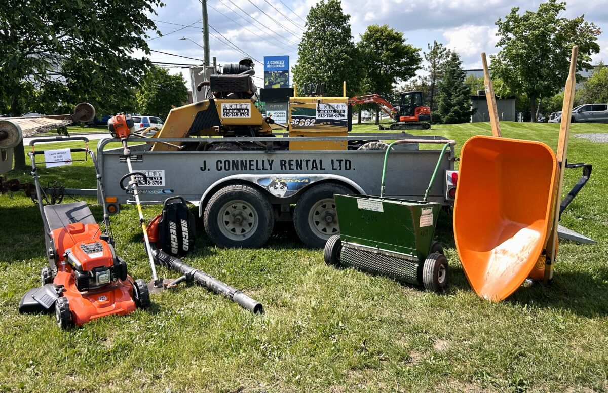 Lawn & Garden Equipment